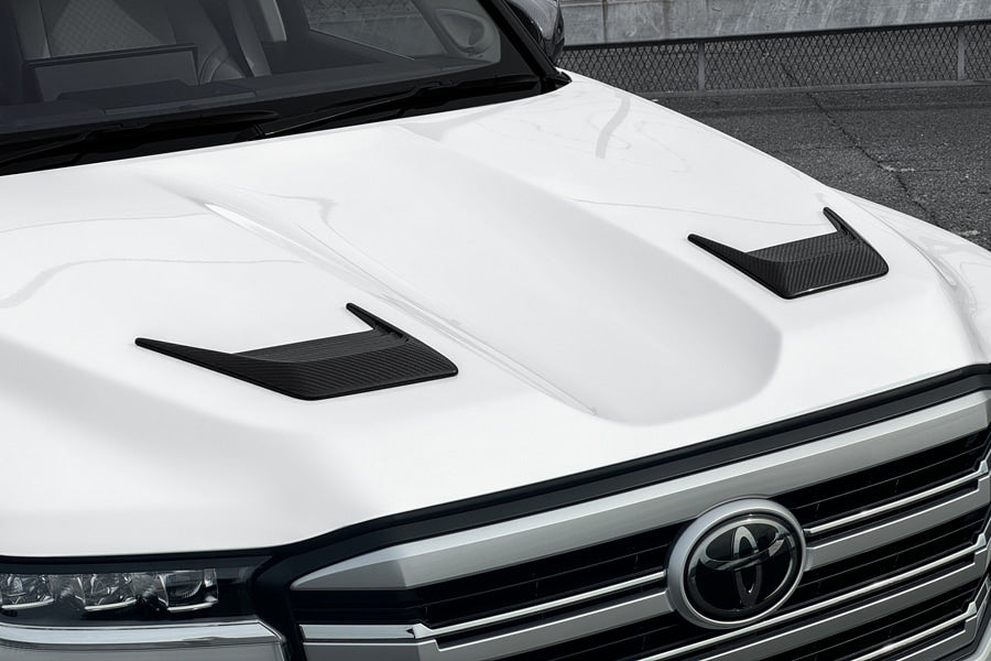 【ランドクルーザー 300系】ROJAM ボンネットダクト FRP素材 / カーボン素材