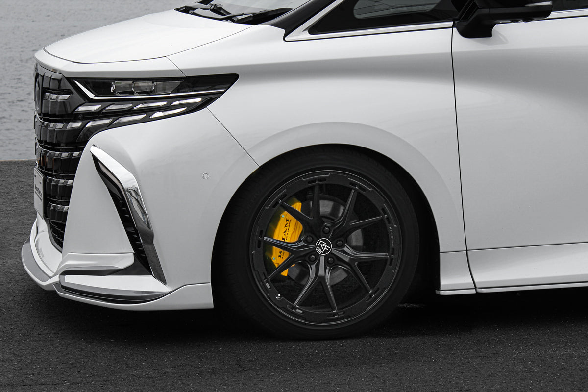 アルファード 40系】ROJAM キャリパーカバー／足元に存在感を演出する