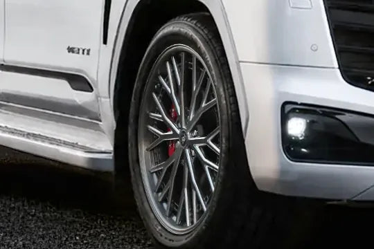 ランクル300 RT241-F2 ホイール装着アップ(合成イメージ)