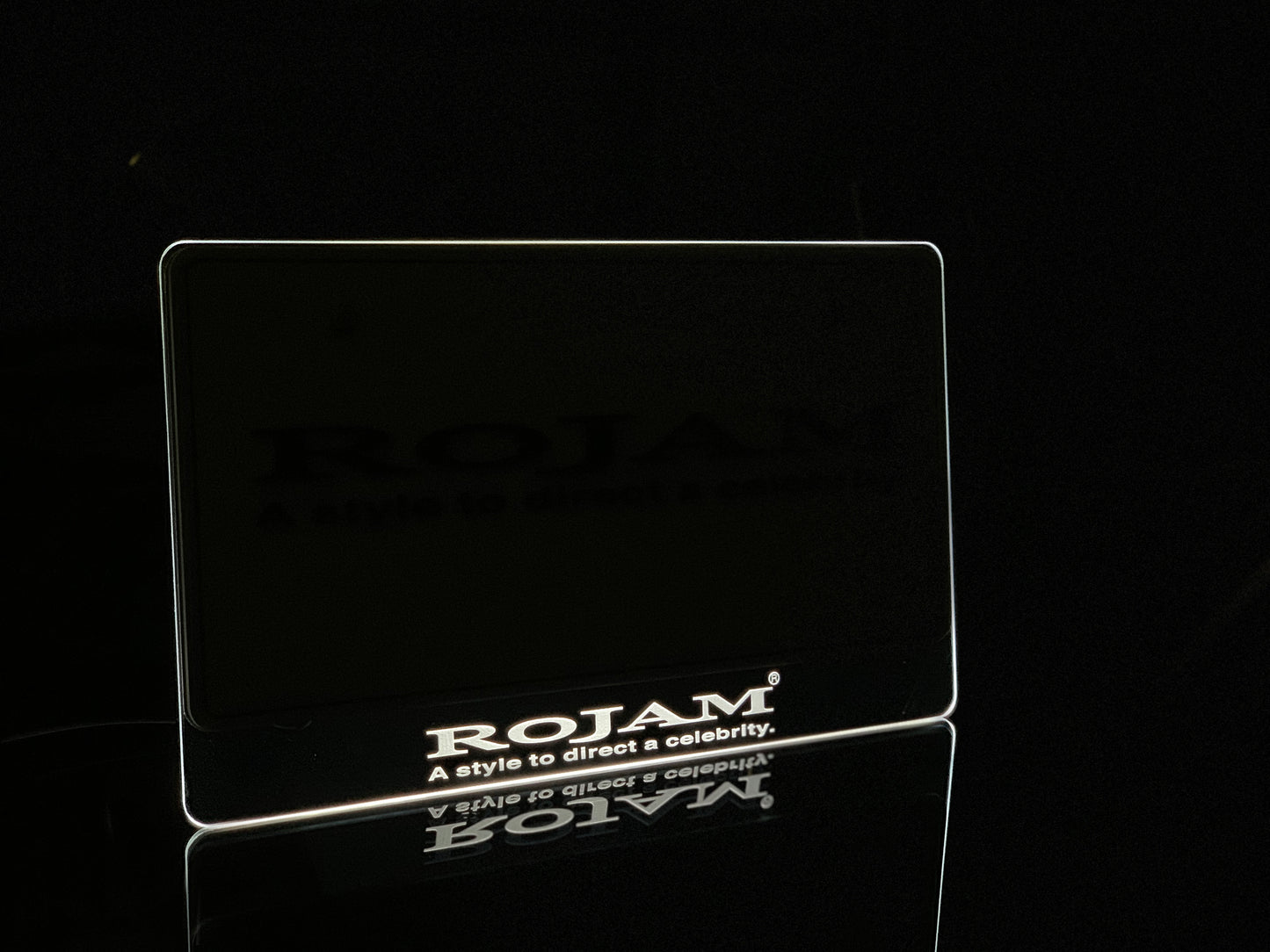 ROJAM イルミライセンスプレート